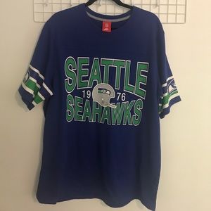 SEAHAWKS Top w/ Vintage Design - LIMITED
